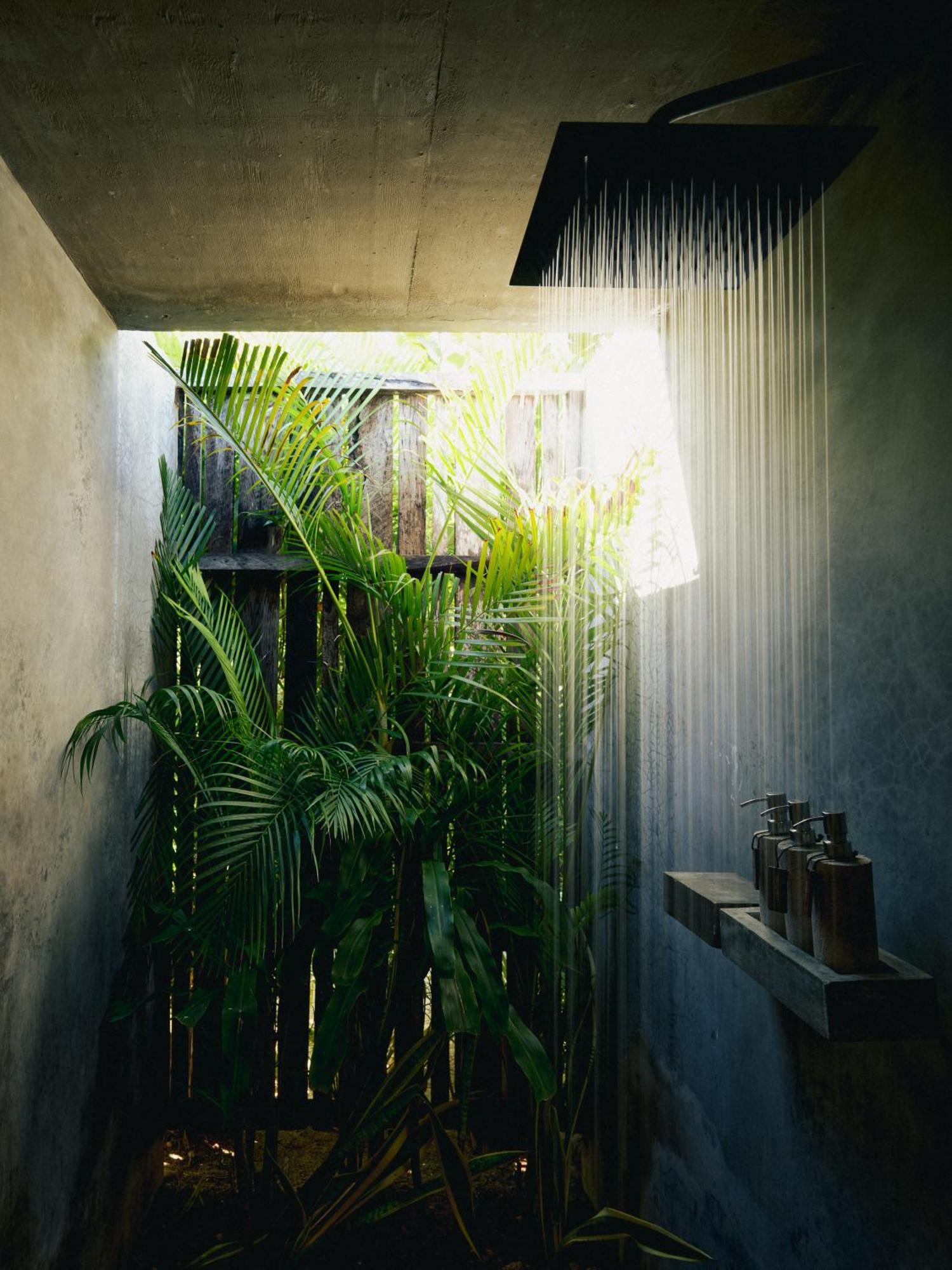 Oceanfront Plunge Pool